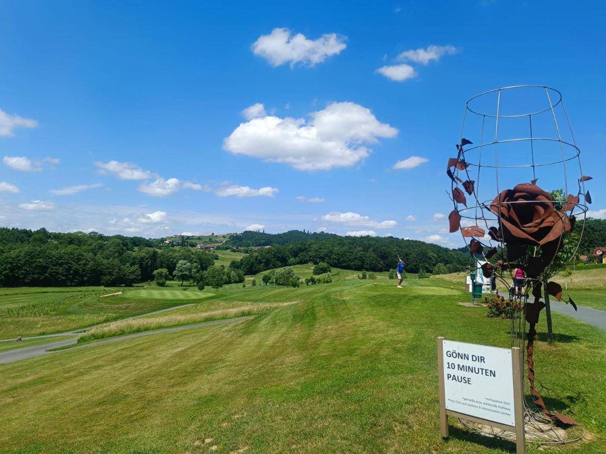 Golf Resort Kloech Exteriör bild